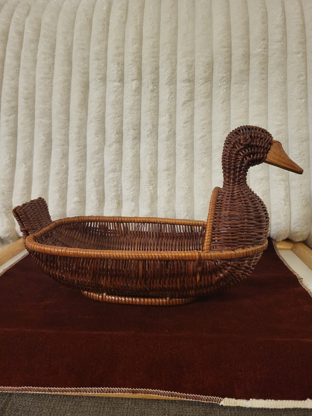 Vintage Wicker Duck Basket with Carved Wooden Beak – Farmhouse Decor